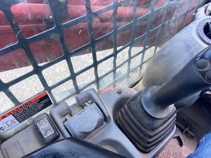 #2093-•-kubota-sv75-image-26