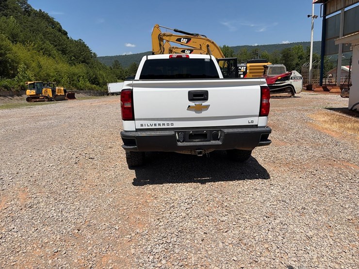 2019-chevrolet-silverado-1500-image-4