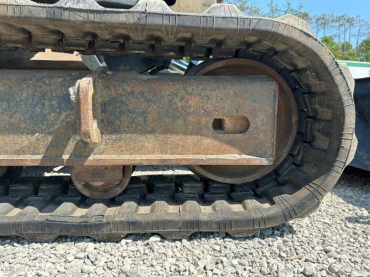2022-bobcat-e88-image-73