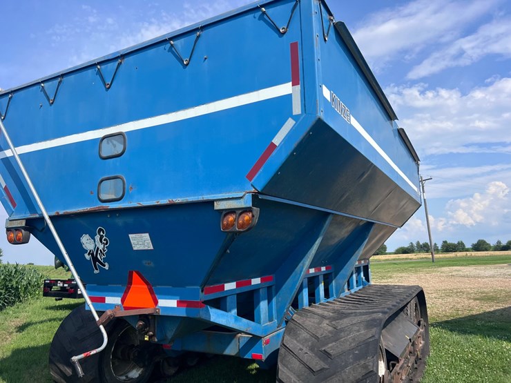 kinze-1040-image-13