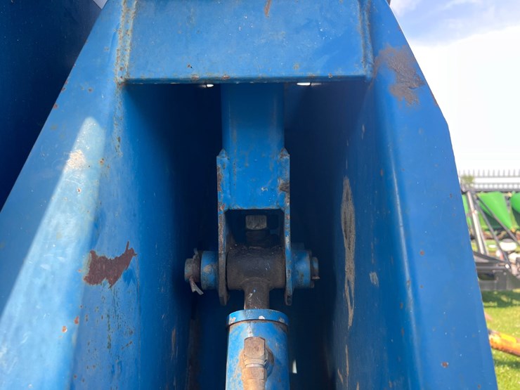 kinze-1040-image-28
