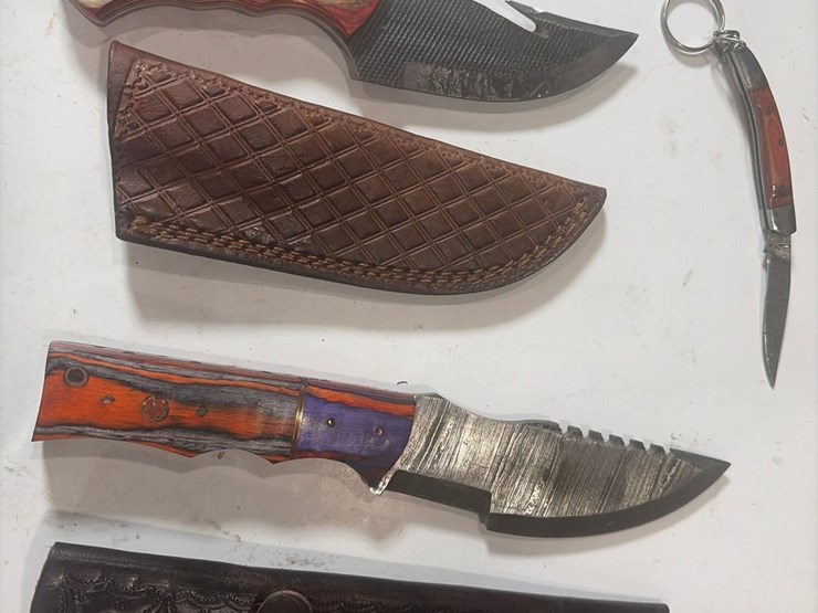 #5925-•-(9)-unused-knives-image-2