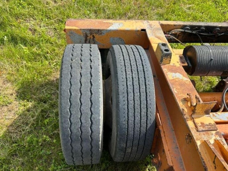 2010-eager-beaver-50gsl/3-50-ton-quad/a-lowboy-112-image-32