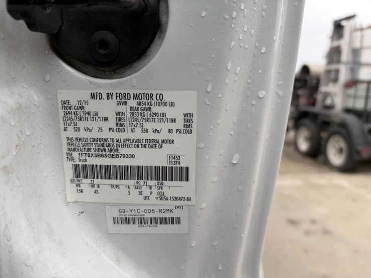2016-ford-f350-xl-image-22