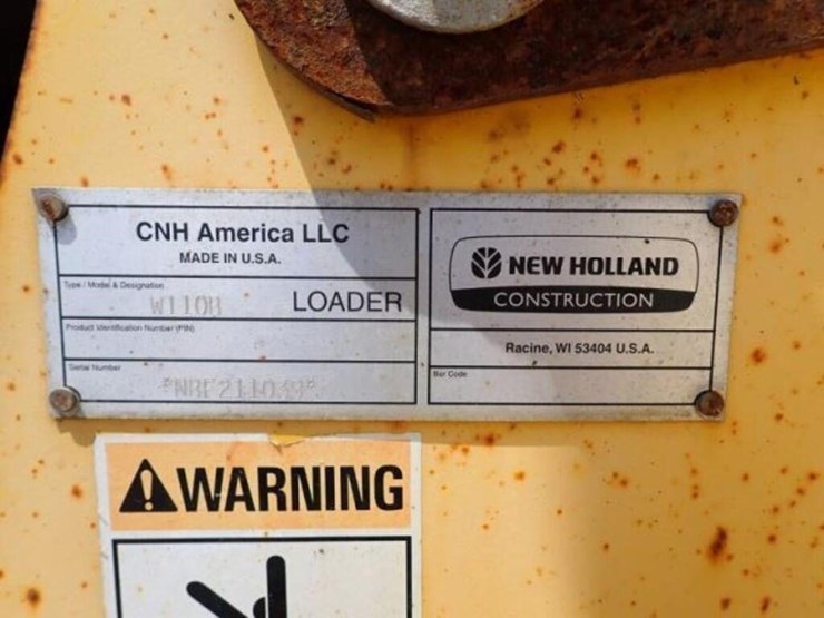 2011-new-holland-w110b-image-10