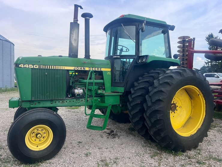 john-deere-4450-image-1