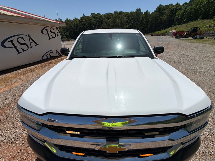 2019-chevrolet-silverado-1500-image-10