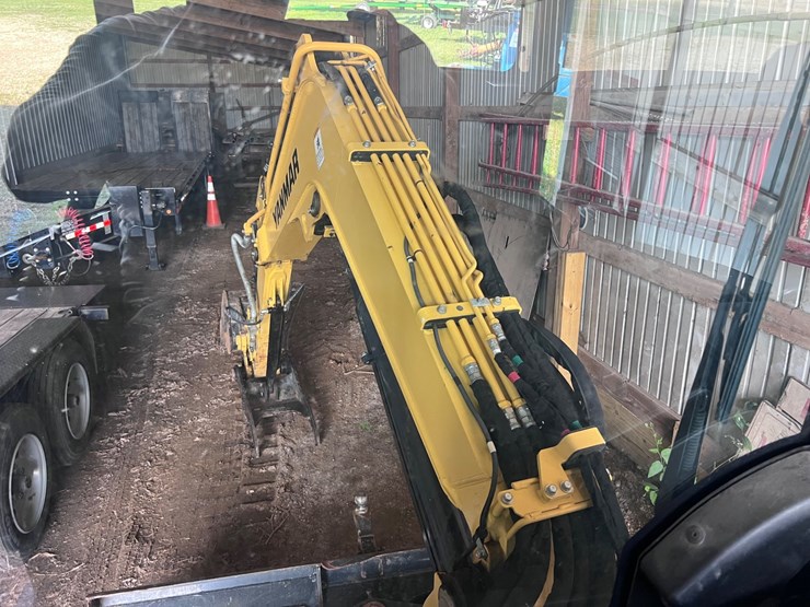 yanmar-vio50-6a-image-13