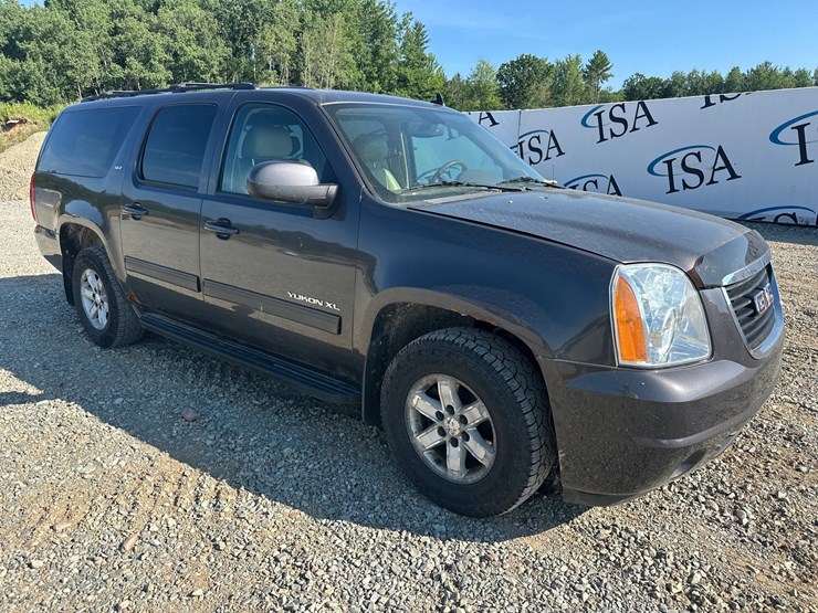 2010-gmc-yukon-image-8