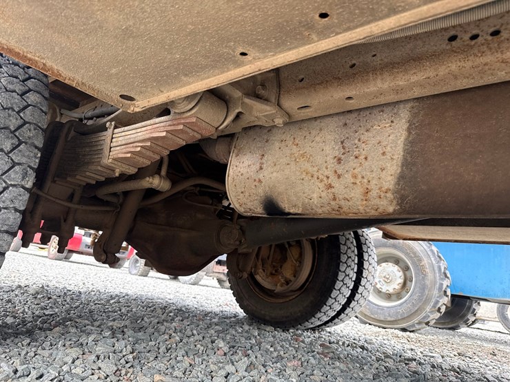 2001-ford-f450-image-58