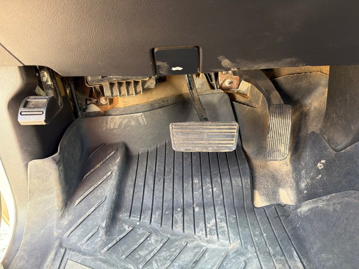 2018-chevrolet-2500-image-55