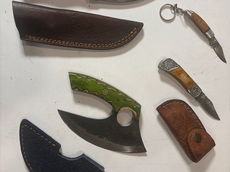#5903-•-(6)-unused-knives-image-2