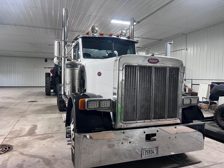 peterbilt-379-image-53