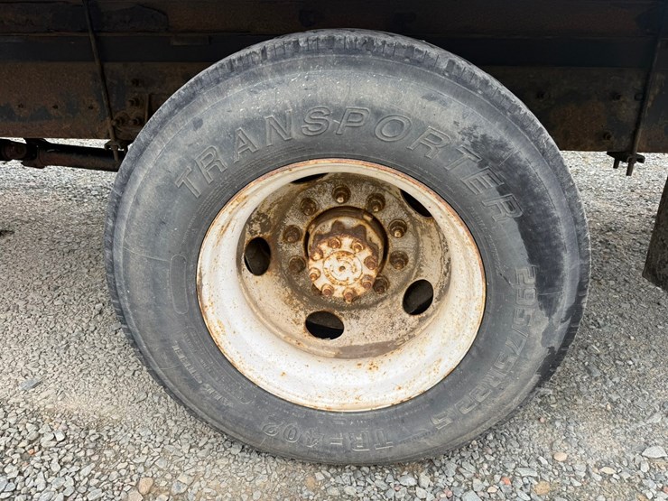 2011-international-durastar-4300-image-80