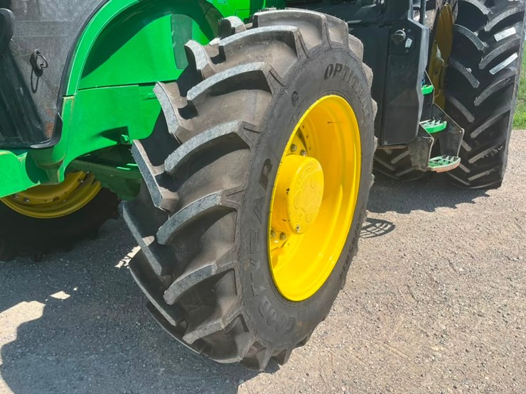 2023-john-deere-7r-210-image-29