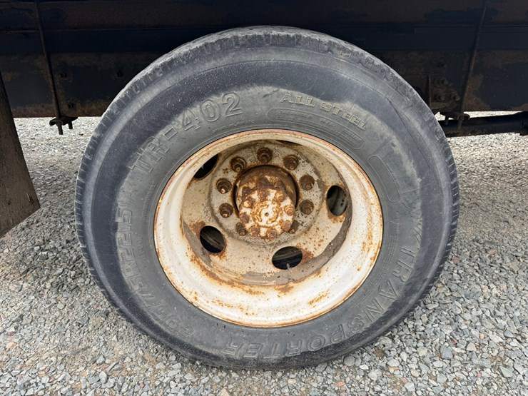 2011-international-durastar-4300-image-78