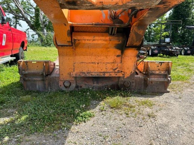 2010-eager-beaver-50gsl/3-50-ton-quad/a-lowboy-112-image-13
