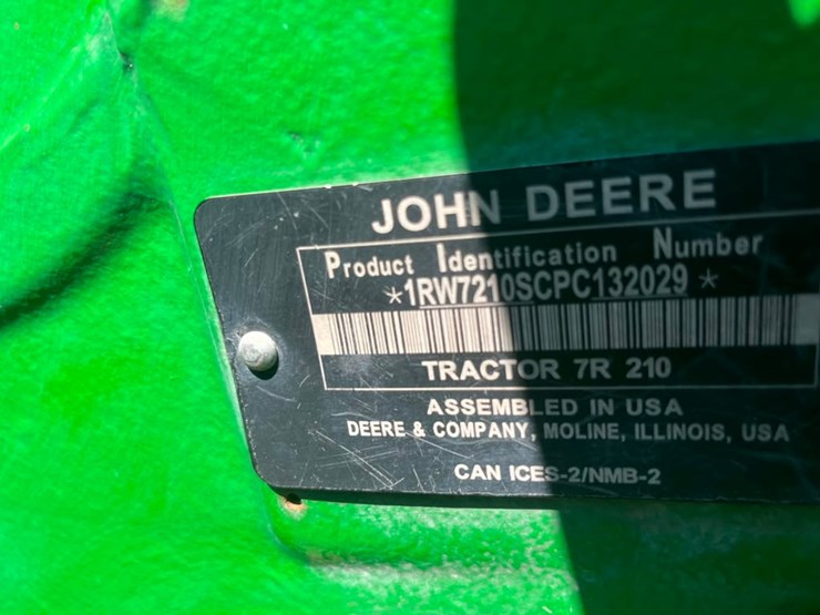 2023-john-deere-7r-210-image-67