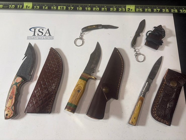 #5919-•-(9)-unused-knives-image-2