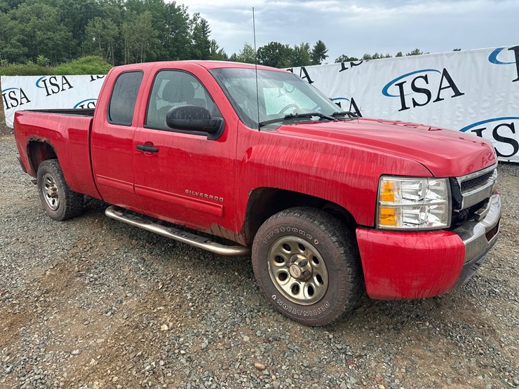 2011-chevrolet-1500-image-7