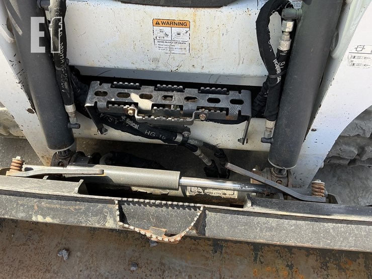 2019-bobcat-t595-image-6