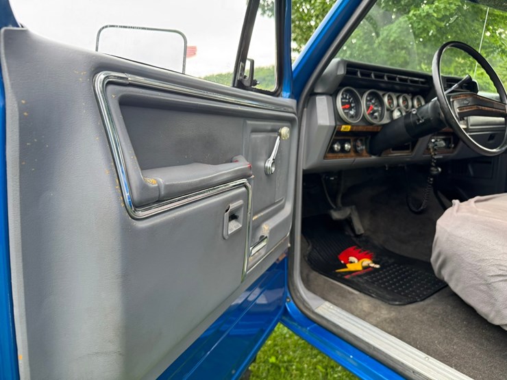 1980-ford-f350-image-23