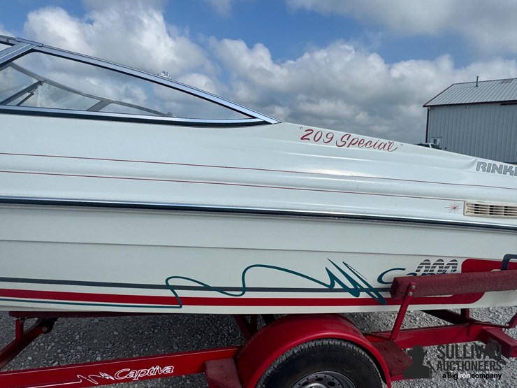 run-#21---1994-rinker-209-special-bow-rider-boat-image-13