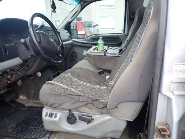 2007-ford-f350-xlt-image-14