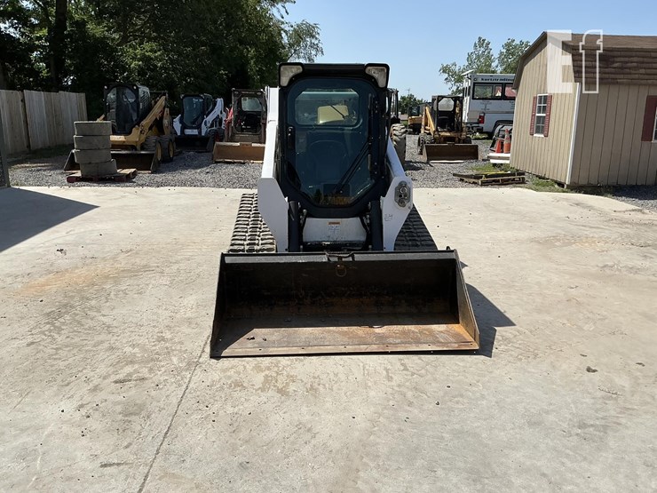 2019-bobcat-t595-image-3