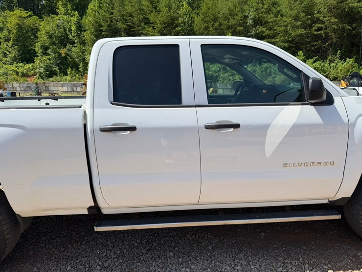 2019-chevrolet-silverado-1500-image-20