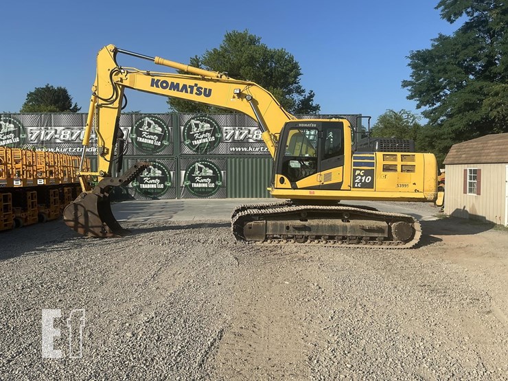 komatsu-pc210-lc-11-image-1
