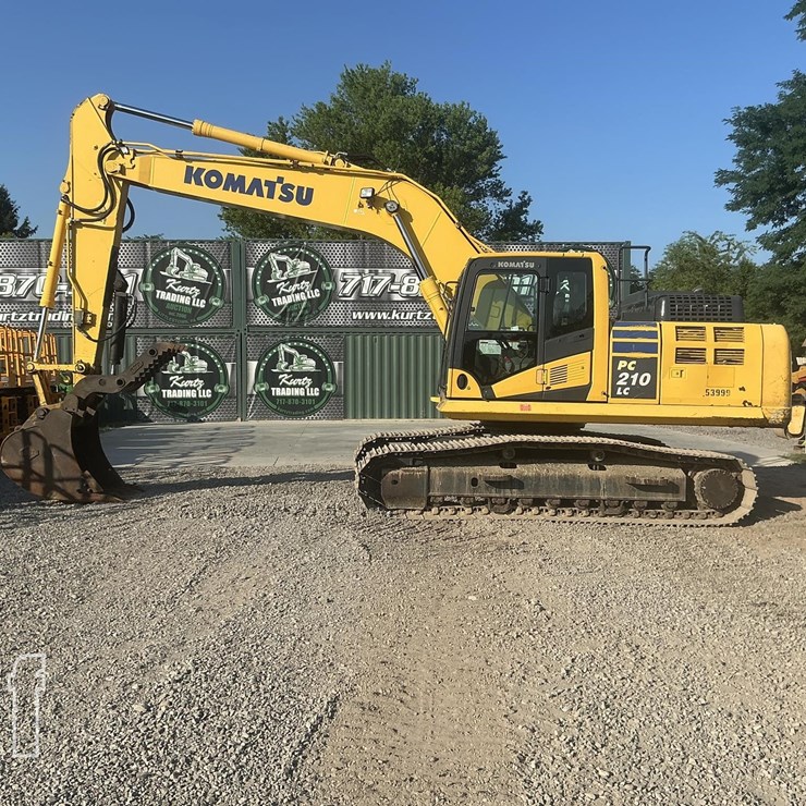 KOMATSU PC210 LC-11