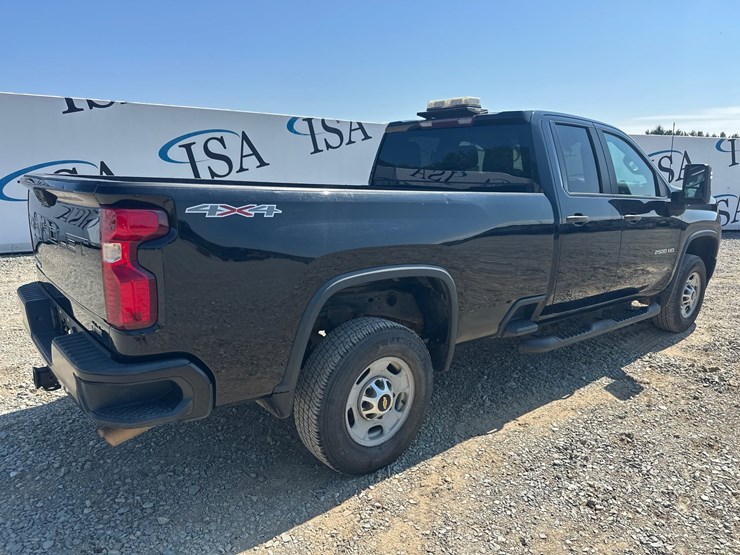 2020-chevrolet-2500hd-image-5