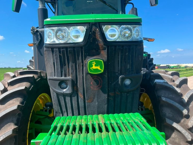 2023-john-deere-7r-210-image-57