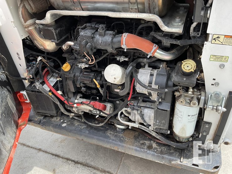 2022-bobcat-s770-image-16