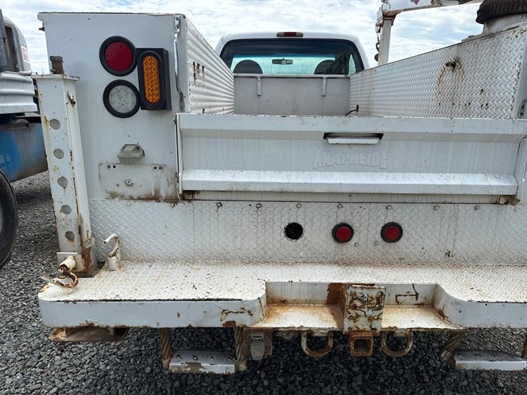 2001-ford-f450-image-26