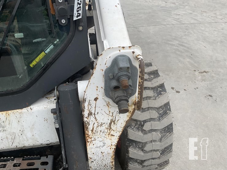 2016-bobcat-s770-image-4