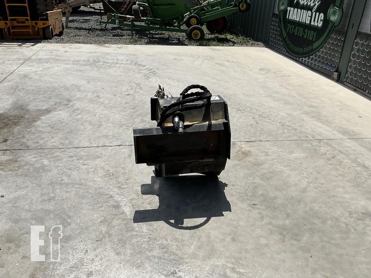 2018-ditch-witch-sk800-image-1
