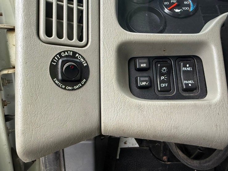 2011-international-durastar-4300-image-72