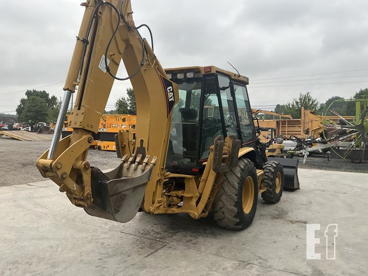 2002-caterpillar-420d-image-4