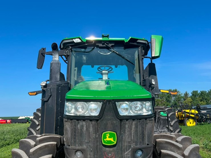 2023-john-deere-7r-210-image-54
