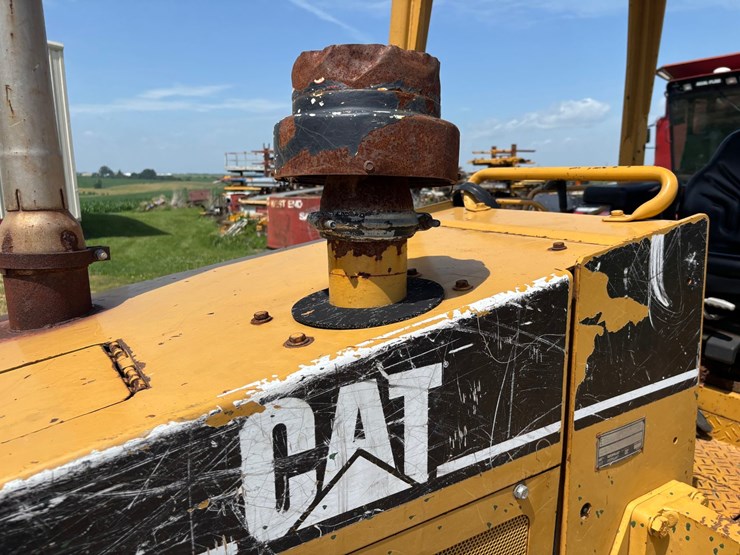 caterpillar-d5c-iii-image-22