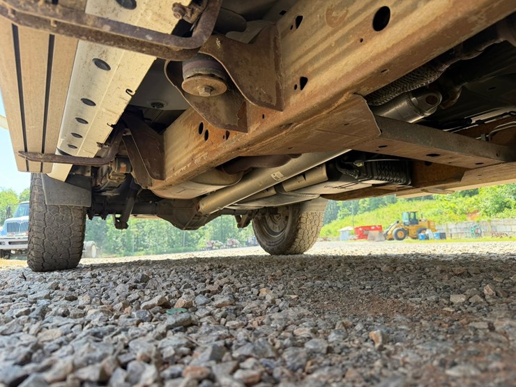 2019-chevrolet-silverado-1500-image-66