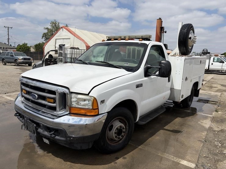 2001-ford-f350-image-1