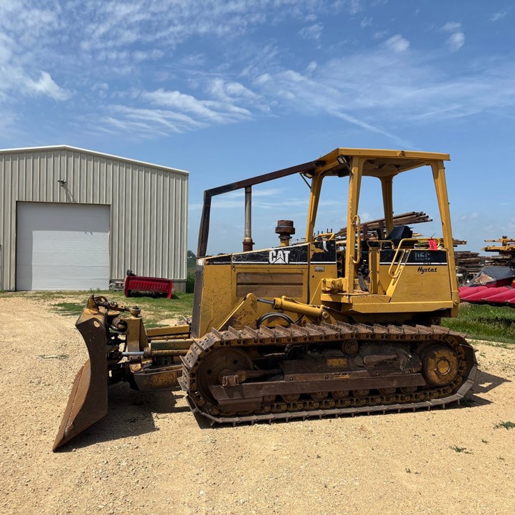 CATERPILLAR D5C III