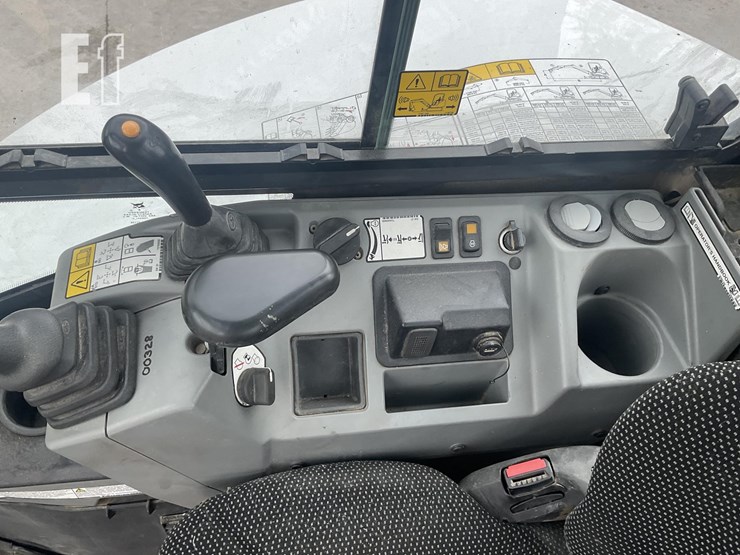 2022-bobcat-e42-image-15