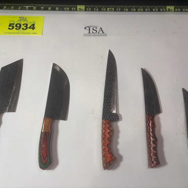 #5934 • (5) Unused Knives