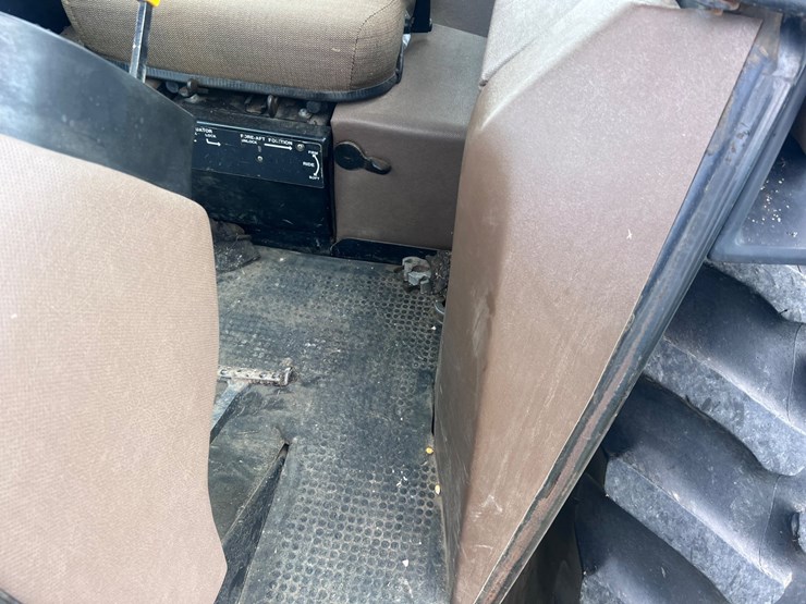 john-deere-4450-image-18