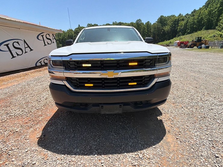 2019-chevrolet-silverado-1500-image-11
