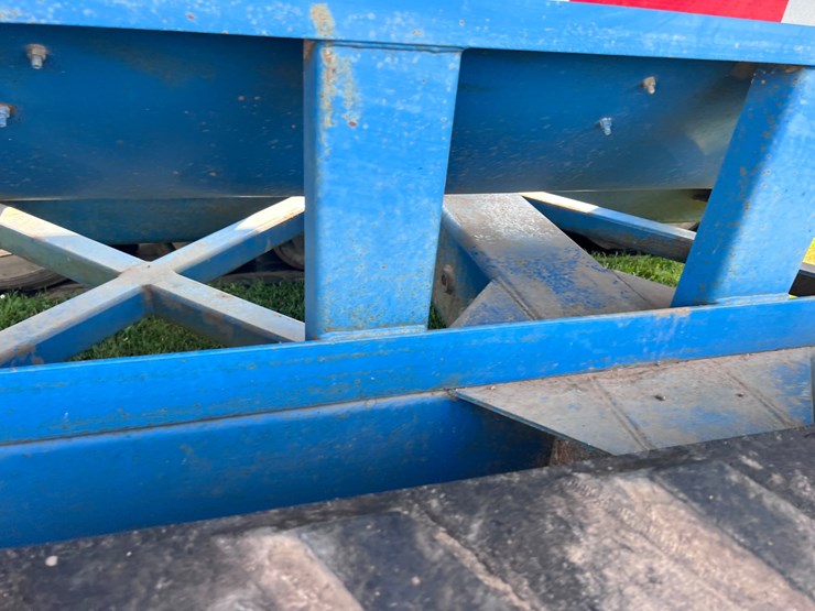 kinze-1040-image-18